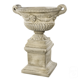 Vase renaissance sur base ton vieilli