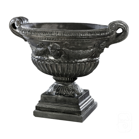 Vase renaissance béton ciré noir